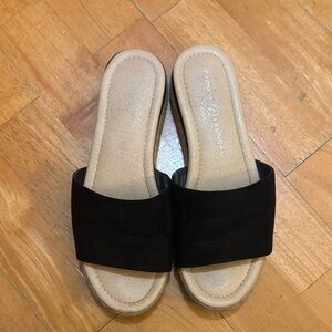 Chinese Laundry Black Mules